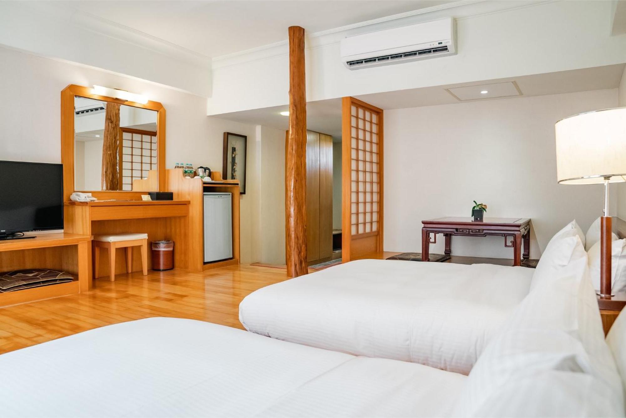 East Coast Hotel Hualien Extérieur photo